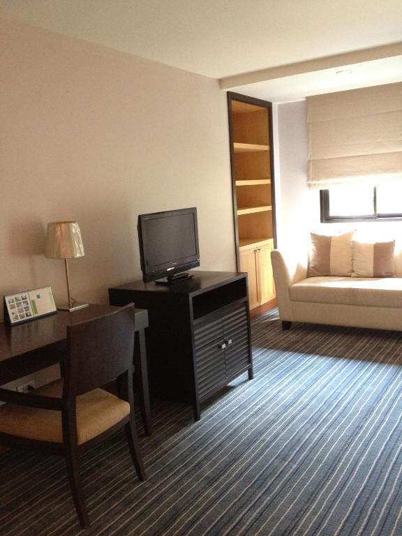 Gardengrove Suites Μπανγκόκ Δωμάτιο φωτογραφία