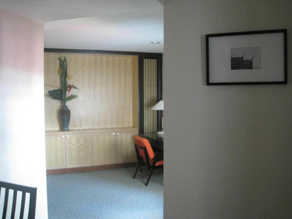 Gardengrove Suites Μπανγκόκ Δωμάτιο φωτογραφία