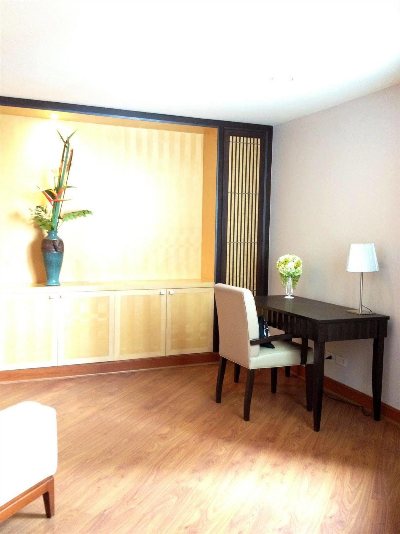 Gardengrove Suites Μπανγκόκ Εξωτερικό φωτογραφία