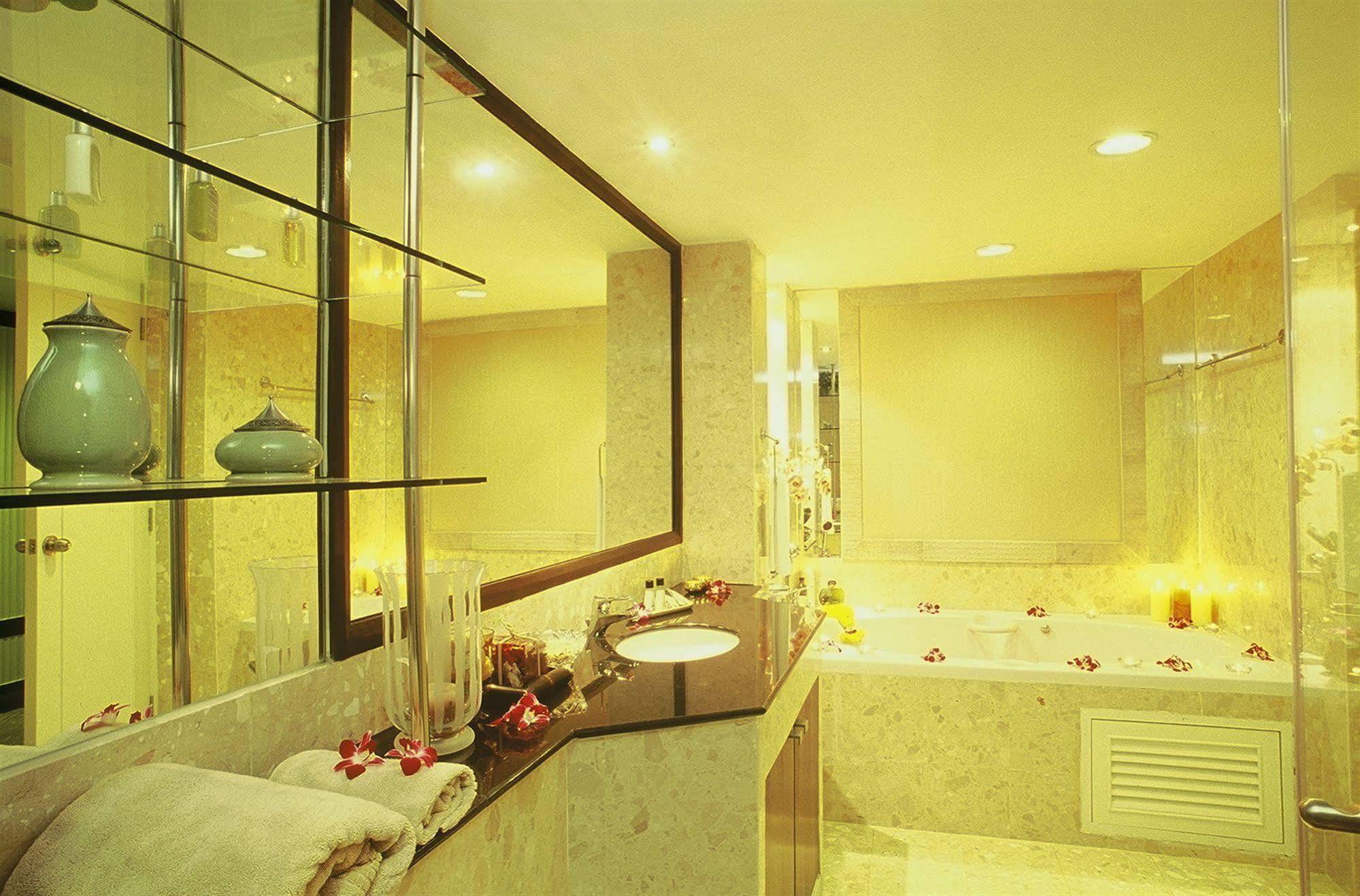 Gardengrove Suites Μπανγκόκ Εξωτερικό φωτογραφία