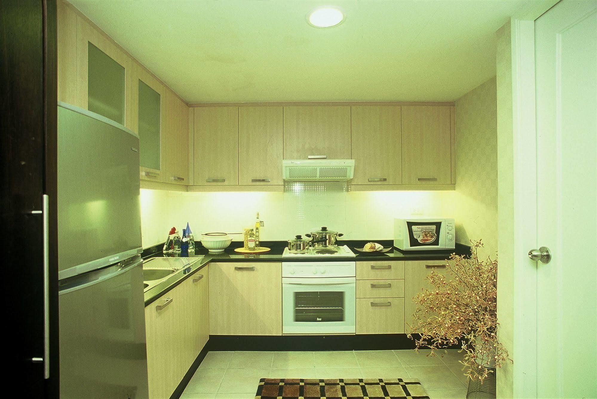 Gardengrove Suites Μπανγκόκ Εξωτερικό φωτογραφία