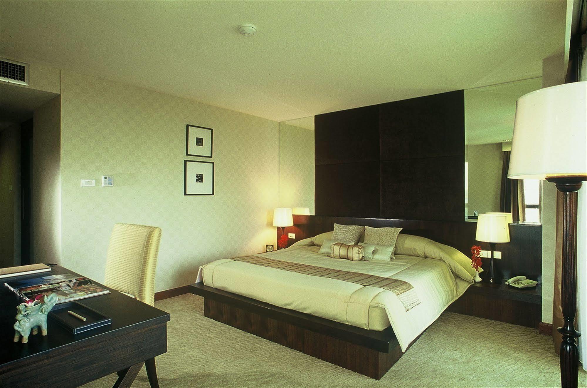 Gardengrove Suites Μπανγκόκ Εξωτερικό φωτογραφία